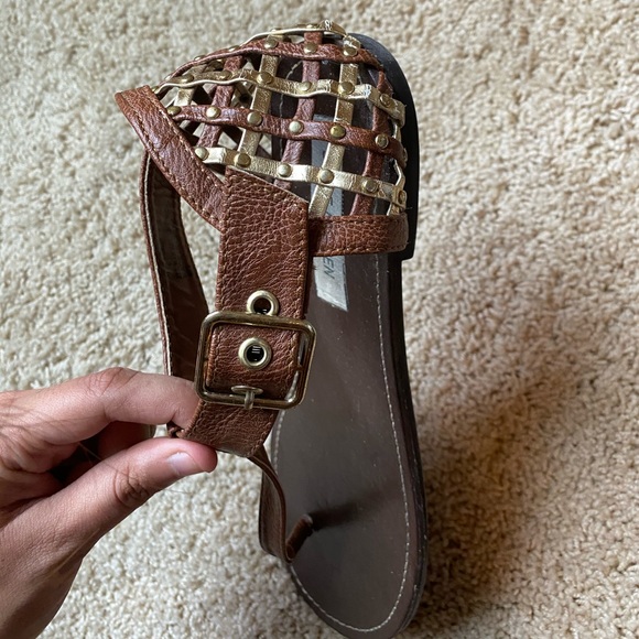 Steve Madden Sandals - Picture 2 of 2
